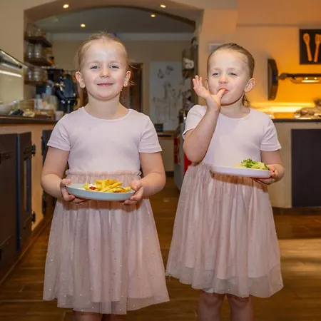 Familotel Borchards Rookhus Отель